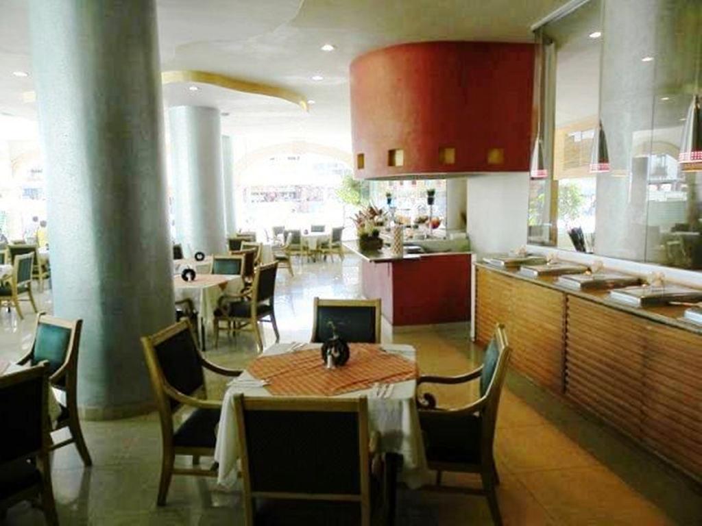 Hotel San Francisco Irapuato Business Class Εξωτερικό φωτογραφία